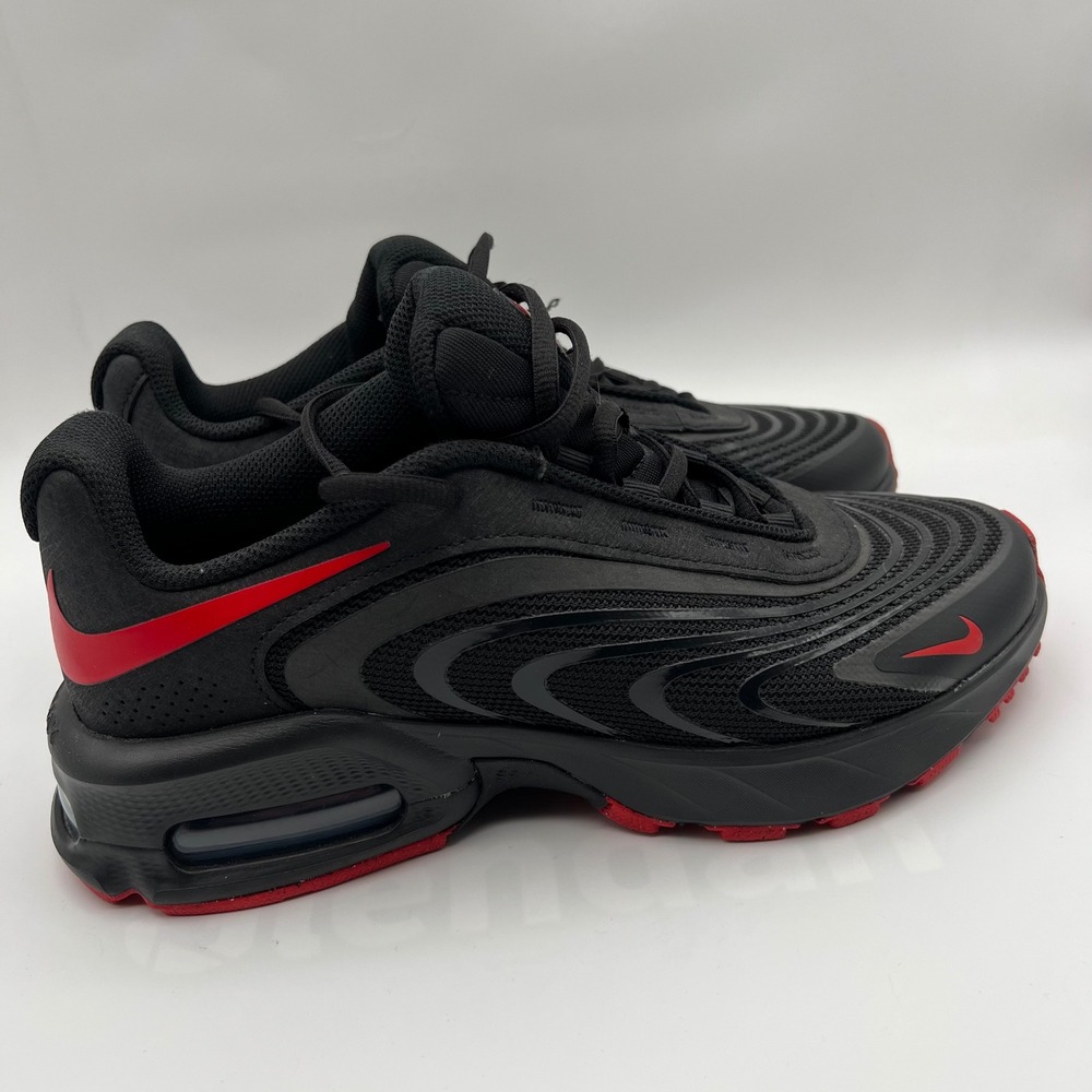 Nike Air Max Sneakers Mens 7 Black Fire Red Low Top Athletic Running Shoes